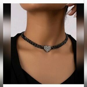 Black Heart Pendant Necklace